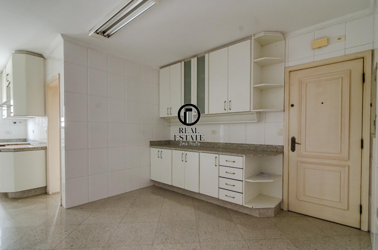 Imagem da propriedade RE39305 11
