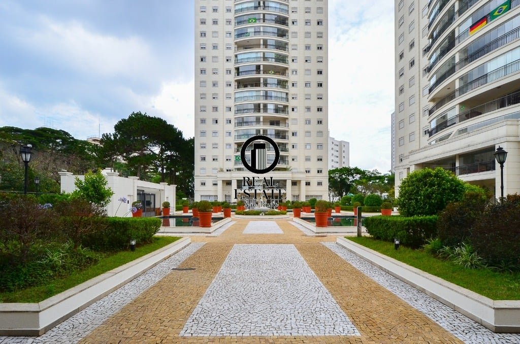 Imagem da propriedade RE44401 51