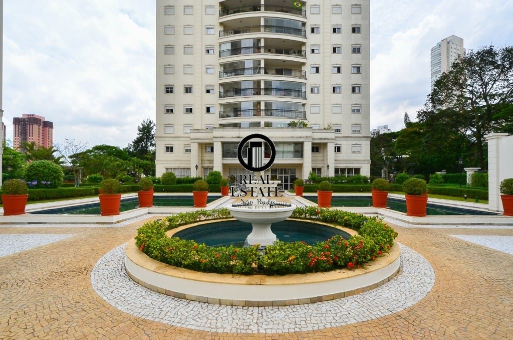 Imagem da propriedade RE44401 52